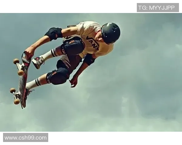 重庆极限运动队与南京极限运动队赛后复盘分析及战术节奏探讨 重庆极限运动队与南京极限运动队赛后复盘分析及战术节奏探讨