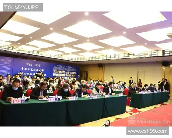 李添荣:在艺术与商业之间的探索与创新之路 李添荣:在艺术与商业之间的探索与创新之路